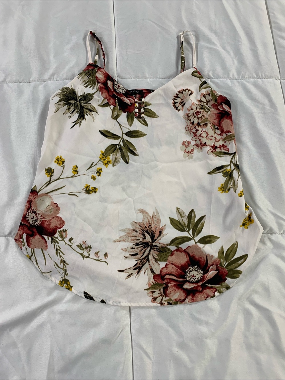 Pre loved DYNAMITE shirt womens size XS